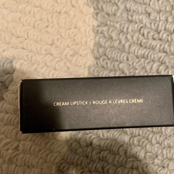 Laritzy Lip Bundle - Picture 3 of 4